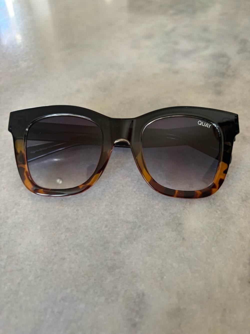 Quay Australia Black and Tortoiseshell Square Sunglasses